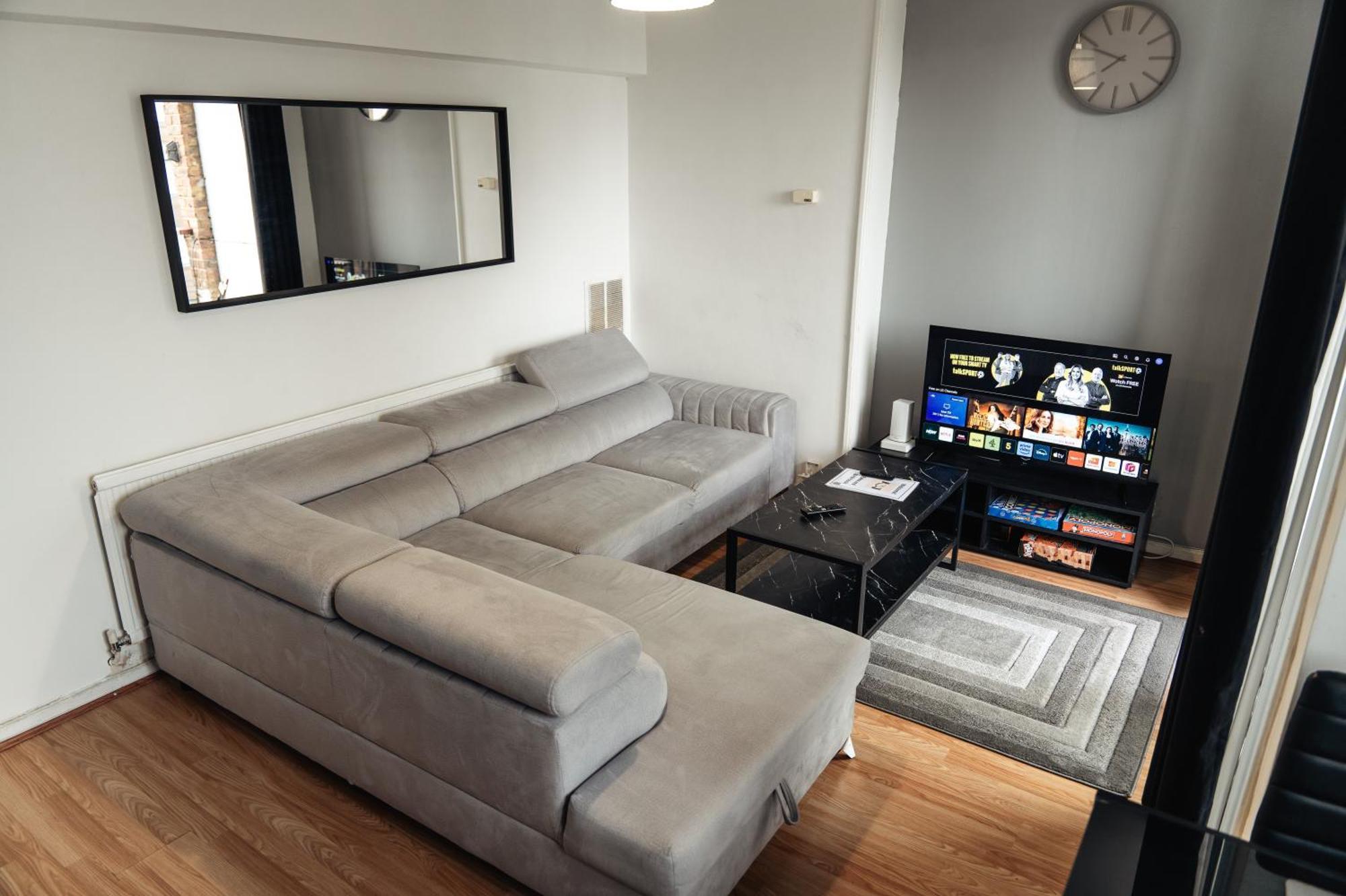 Shard View 2 Bed Entire Flat Apartman London Kültér fotó